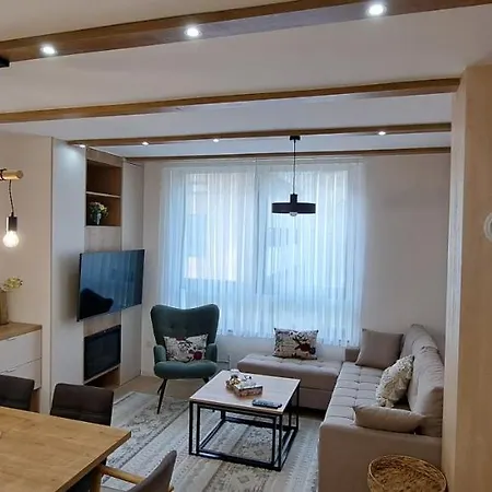 Triple Shine & Free Garage アパート Bjelašnica